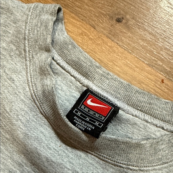 90s Nike Air Team Center Swoosh Crewneck Sweatshirt - Picture 4 of 4